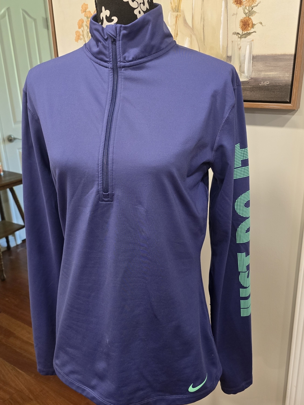 Nike Women's Purple Dri-FIT Half-Zip Long Sleeve Top 0528